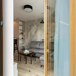 Tiny & Kleine Kilinskiego 17b - 2xtv, Playstation, Pralko-suszarka Апартаменты Шклярска-Поремба